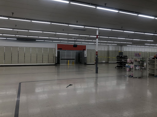 Discount Store «Kmart», reviews and photos, 241 Wooster Road North, Barberton, OH 44203, USA