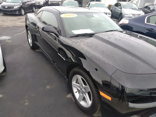 Used Car Dealer «Dollar Bill Auto Sales», reviews and photos, 1234 E Center Ave, Visalia, CA 93292, USA