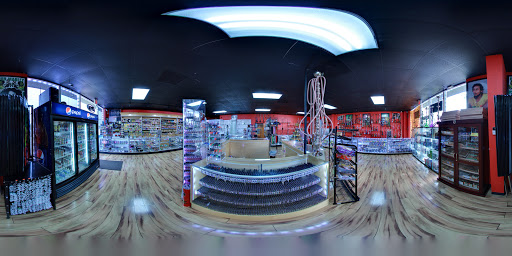 Tobacco Shop «OBT Smoke Shop & vape», reviews and photos, 11757 S Orange Blossom Trail, Orlando, FL 32837, USA