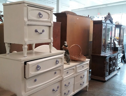 Thrift Store «The VMC Thrift Store», reviews and photos, 7128 Frankford Ave, Philadelphia, PA 19135, USA