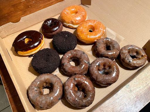 Donut Shop «M & M Donuts», reviews and photos, 1614 W Katella Ave, Anaheim, CA 92802, USA