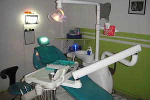 Ortodoncia y Odontologia Integral image