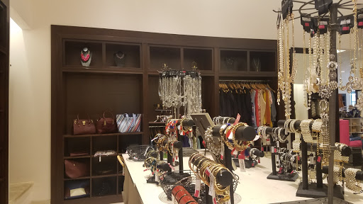 Fashion Accessories Store «Charming Charlie», reviews and photos, 2480 W Happy Valley Rd #1215, Phoenix, AZ 85085, USA