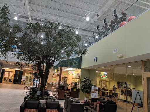 Gym «Centegra Health Bridge Fitness Center-Huntley», reviews and photos, 10450 W Algonquin Rd, Huntley, IL 60142, USA