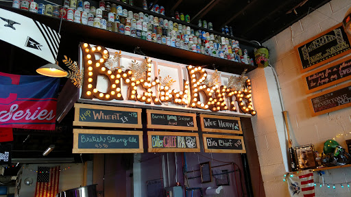 Brewery «Brick And Barrel», reviews and photos, 1844 Columbus Rd, Cleveland, OH 44113, USA