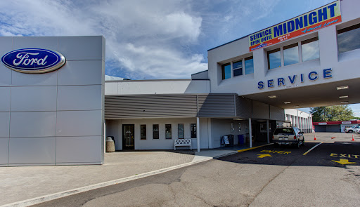 Car Dealer «Gresham Ford», reviews and photos, 1999 E Powell Blvd, Gresham, OR 97080, USA