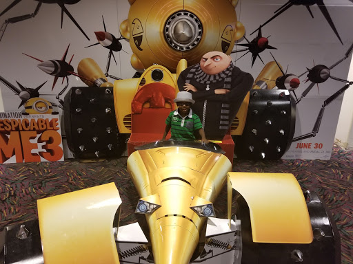 Movie Theater «AMC Orange Park 24», reviews and photos, 1910 Wells Rd, Orange Park, FL 32073, USA