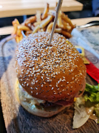 Hamburger du Restaurant Cantine Corner à Clichy - n°1