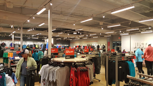 Clothing Store «Nike Factory Store», reviews and photos, 301 Tanger Dr #101, Terrell, TX 75160, USA