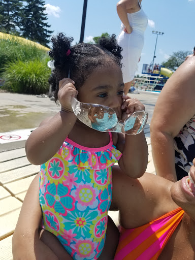 Water Park «Niles Prk District Oasis Waterpark», reviews and photos, 7877 N Milwaukee Ave, Niles, IL 60714, USA