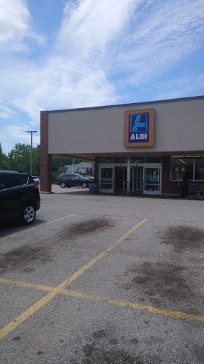 Supermarket «ALDI», reviews and photos, 2877 Lamar Ave, Memphis, TN 38114, USA