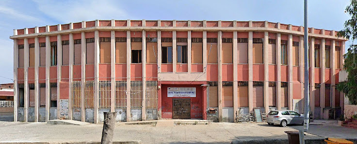 Liceo Statale Gravina - Plesso Acquabona Via Giosuè Carducci, 88900 Crotone KR, Italia