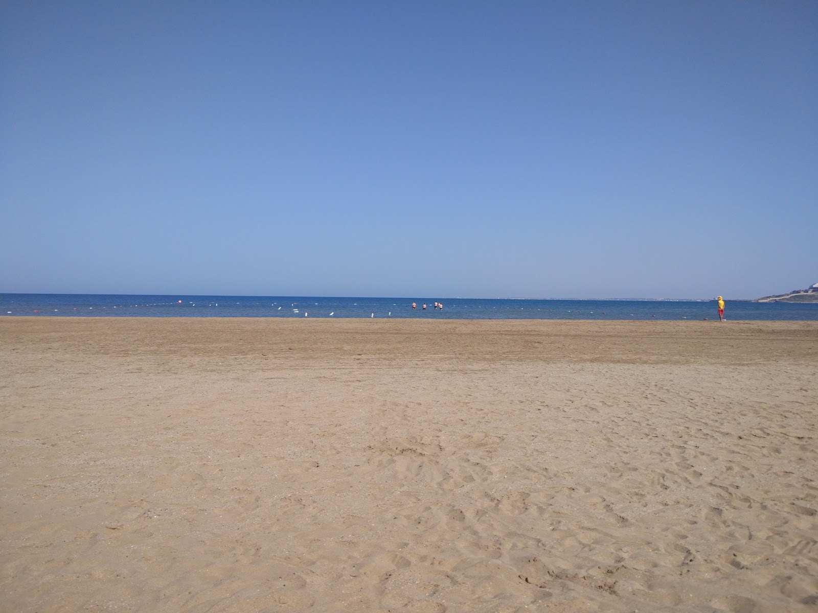 Foto di Amburan Beach con molto pulito livello di pulizia