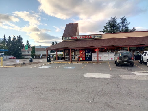 Grocery Store «Columbia Market», reviews and photos, 450 Wa Na Pa St, Cascade Locks, OR 97014, USA