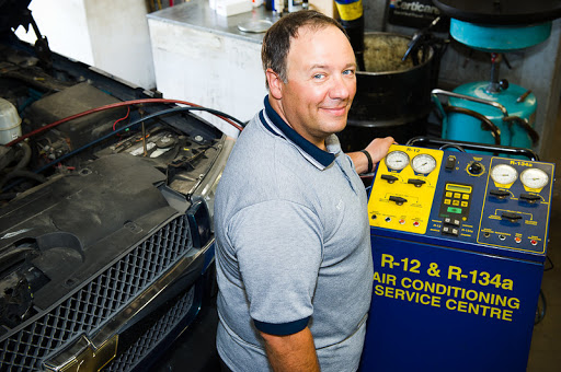 Auto Repair Shop «Auto Lab», reviews and photos, 400 S Milwaukee Ave, Libertyville, IL 60048, USA