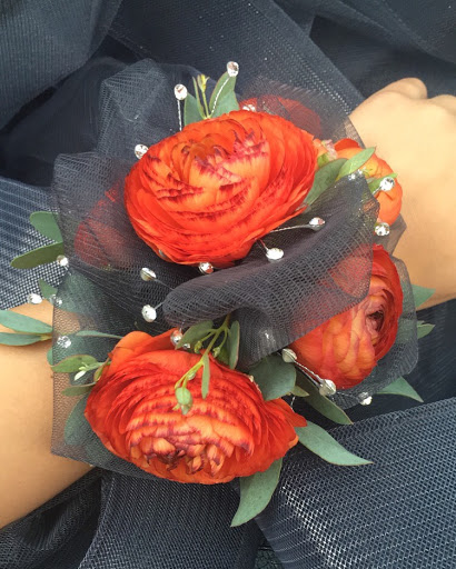 Florist «Sweet William & Thyme», reviews and photos, 19 E Railroad Ave, Jamesburg, NJ 08831, USA