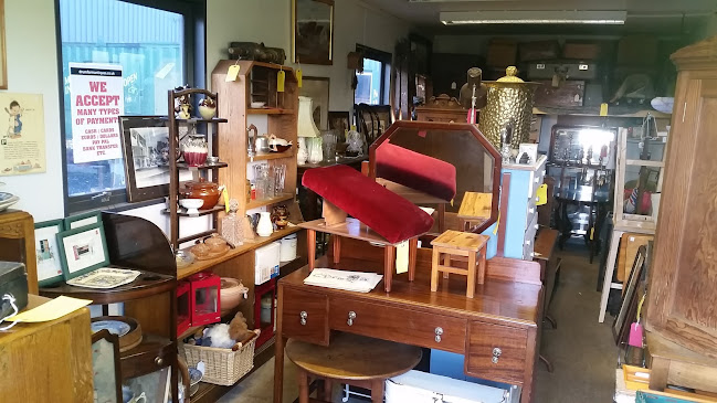 Comments and reviews of Drum Farm Antiques