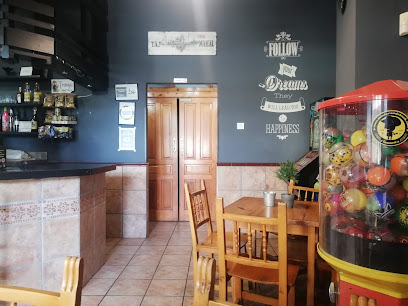 Café Bar Lealtad - C. Lealtad, 6, BAJO, 33300 Villaviciosa, Asturias, Spain