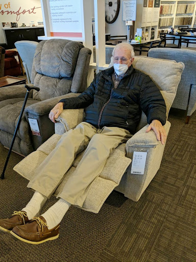 Furniture Store «La-Z-Boy Furniture Galleries», reviews and photos, 2301 York Rd, Timonium, MD 21093, USA