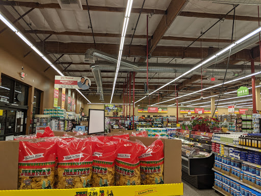 Grocery Store «Grocery Outlet Bargain Market», reviews and photos, 15719 Downey Ave, Paramount, CA 90723, USA