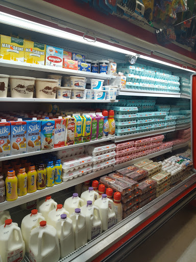 Grocery Store «Bacalao Fresh Supermarket», reviews and photos, 101 Western Ave, Wilmington, DE 19805, USA