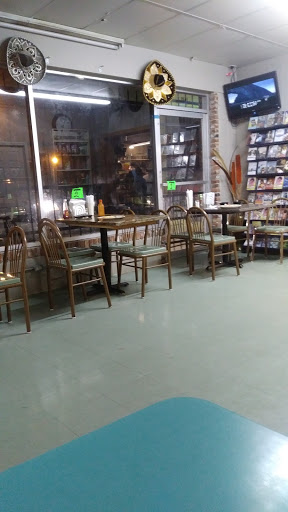 Mexican Grocery Store «La Moncada-Tienda y Taqueria», reviews and photos, 1510 E Park Ave, Valdosta, GA 31602, USA