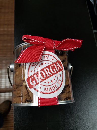 Gift Shop «GEORGIA THREADS Apparel and Gifts», reviews and photos, 98 E Main St NE, Buford, GA 30518, USA