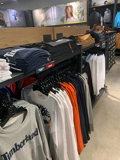 Shoe Store «Timberland Factory Store», reviews and photos, 651 Kapkowski Rd #2034, Elizabeth, NJ 07201, USA