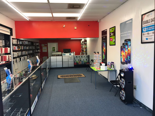 Cell Phone Store «Cell Repair», reviews and photos, 12579 Richmond Ave, Houston, TX 77082, USA