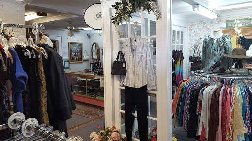 Vintage clothing store Wilmington