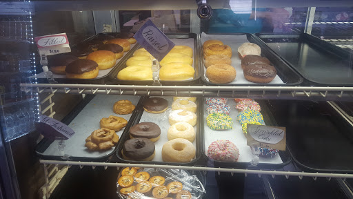 Donut Shop «Castro Valley Donuts», reviews and photos, 22150 Redwood Rd, Castro Valley, CA 94546, USA