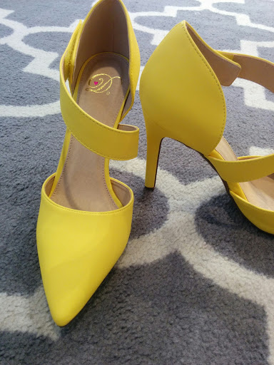 Bridal Shop «Gowns By Pamela - Bridal Gown Rental», reviews and photos, 394 W Main St, Lehi, UT 84043, USA