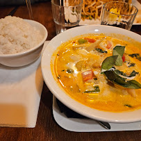 Soupe du Restaurant thaï Makinne Bar et Restaurant à Paris - n°1