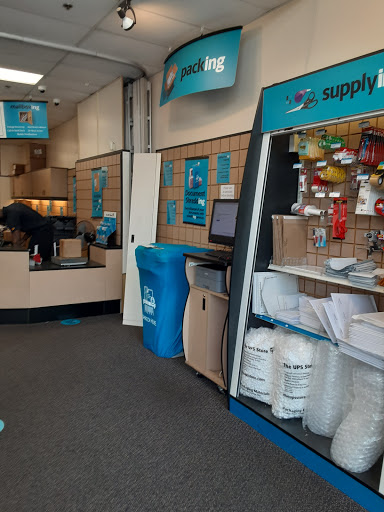 Shipping and Mailing Service «The UPS Store», reviews and photos, 3645 Marketplace Blvd #130, East Point, GA 30344, USA