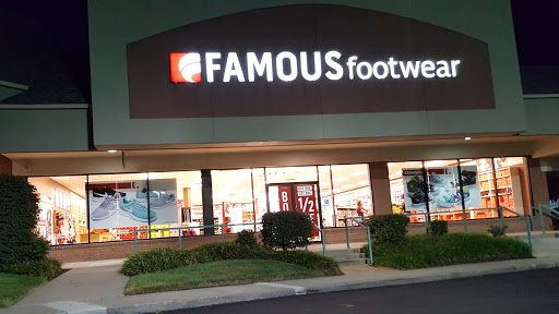 Shoe Store «Famous Footwear», reviews and photos, 12577 Olive Blvd, Creve Coeur, MO 63141, USA