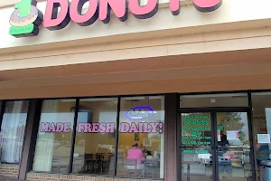 Hole In One Donuts image