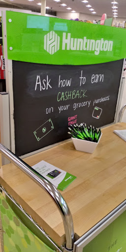 Supermarket «Giant Eagle Supermarket», reviews and photos, 873 Refugee Rd, Pickerington, OH 43147, USA