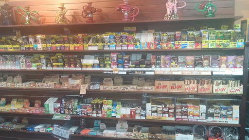 Tobacco Shop «The Hideaway Smoke Shop», reviews and photos, 5275 Red Bug Lake Rd #125, Winter Springs, FL 32708, USA