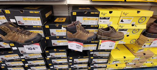 Shoe Store «Shoe Carnival», reviews and photos, 2105 N Prospect Ave, Champaign, IL 61822, USA