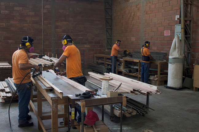 Opinii despre Madetec S.A. în Samborondón - Carpintería