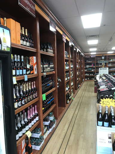 Wine Store «South Plank Wine & Spirits Inc», reviews and photos, 181 S Plank Rd, Newburgh, NY 12550, USA
