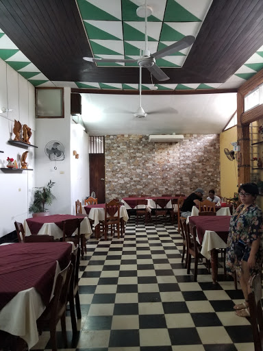 Los Rosales Restaurant Pucallpa