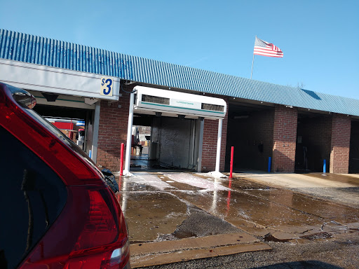 Car Wash «Spirit of America Car Wash», reviews and photos, 1308 Ogden Ave, Downers Grove, IL 60515, USA