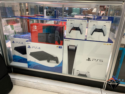 Electronics Store «Sobe Electronics», reviews and photos, 345 Lincoln Rd, Miami Beach, FL 33139, USA