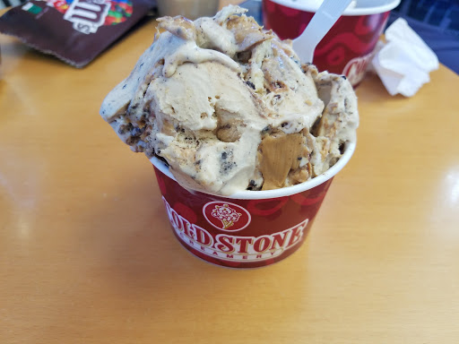 Ice Cream Shop «Cold Stone Creamery», reviews and photos, 17848 Garden Way NE, Woodinville, WA 98072, USA