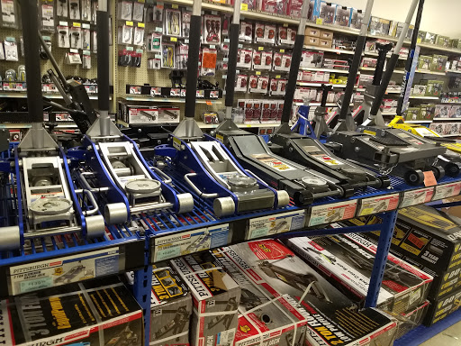 Hardware Store «Harbor Freight Tools», reviews and photos, 4600 Stadium Dr, Kalamazoo, MI 49008, USA