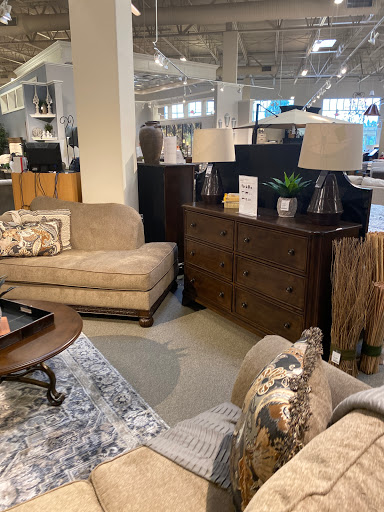 Furniture Store «Ashley HomeStore», reviews and photos, 26222 Golden Maple Loop, Wesley Chapel, FL 33544, USA