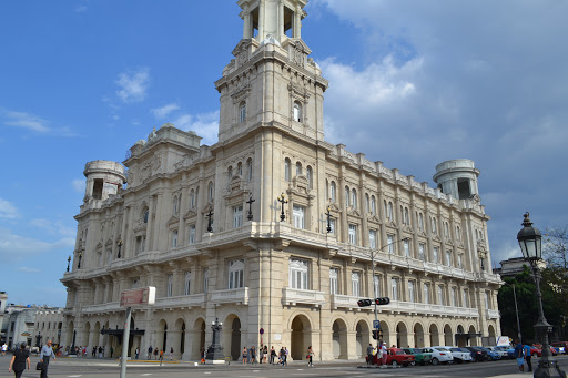 Museo Nacional de Bellas Artes de Cuba Iniciar - Sede Arte Universal