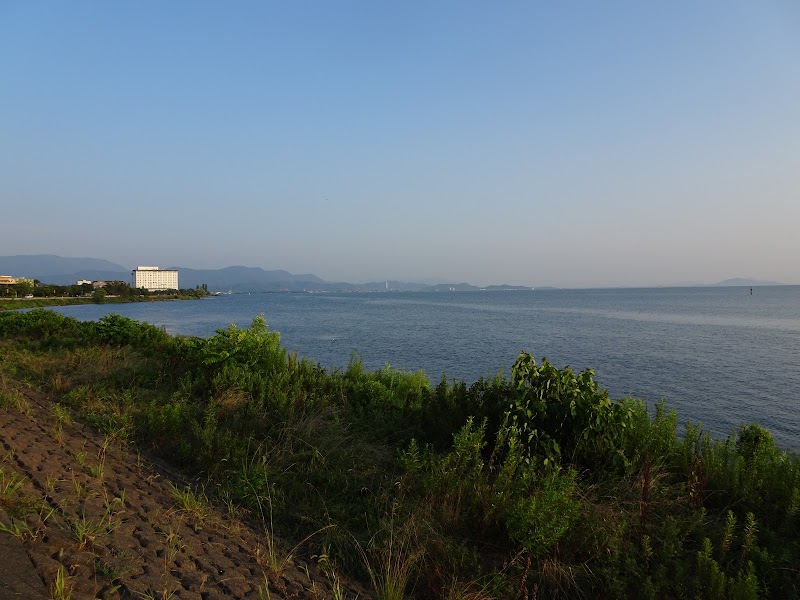 湖岸緑地 駐車場