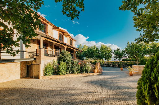 Bodegas D. Florentino Pérez en Casas de Juan Núñez